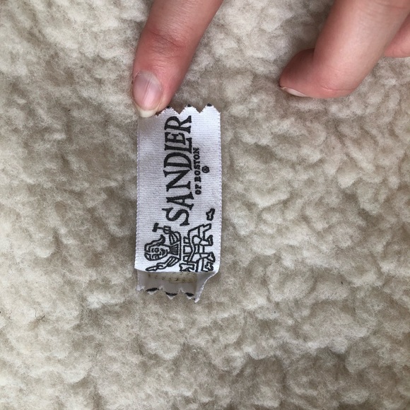 SOLD Vintage 70s Vegan Winter Boots - Picture 5 of 5